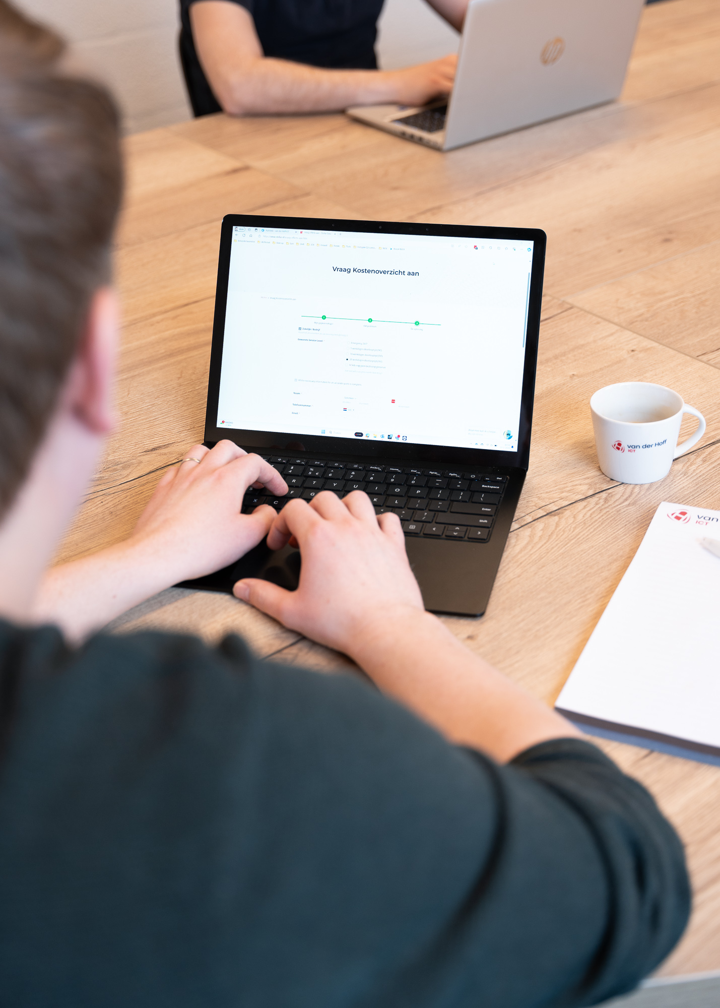 VanderHoffICTWEB-15